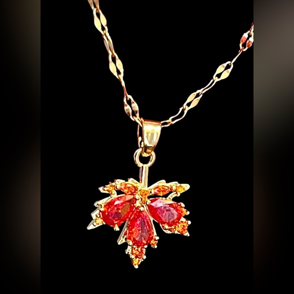 NEW Gold SS Necklace Cubic Zirconia Maple Leaf in Jewelry Box